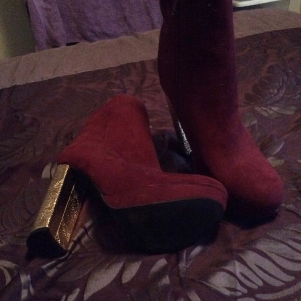 COPY - Burgundy booties